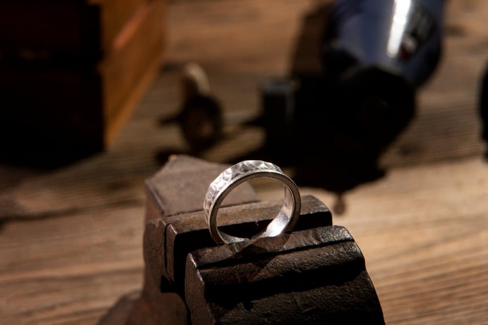 Mens wedding rings
