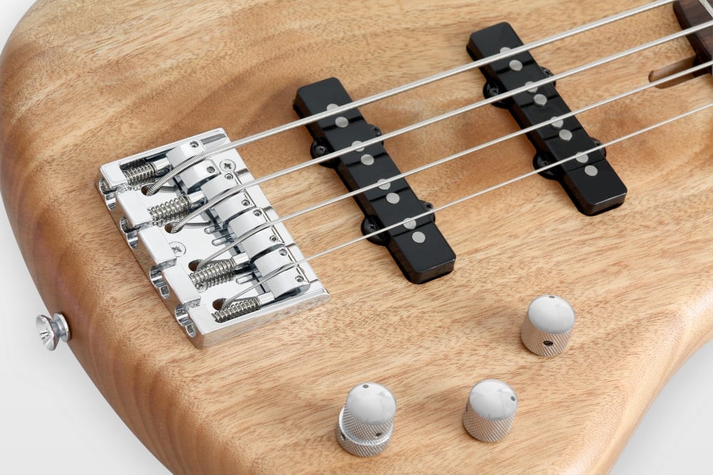 Learn to Play Bass Guitar