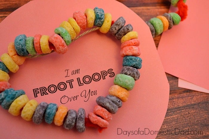 Froot Loops Over You Craft for toddlers #cerealandmilk Froot Loops Over You Craft