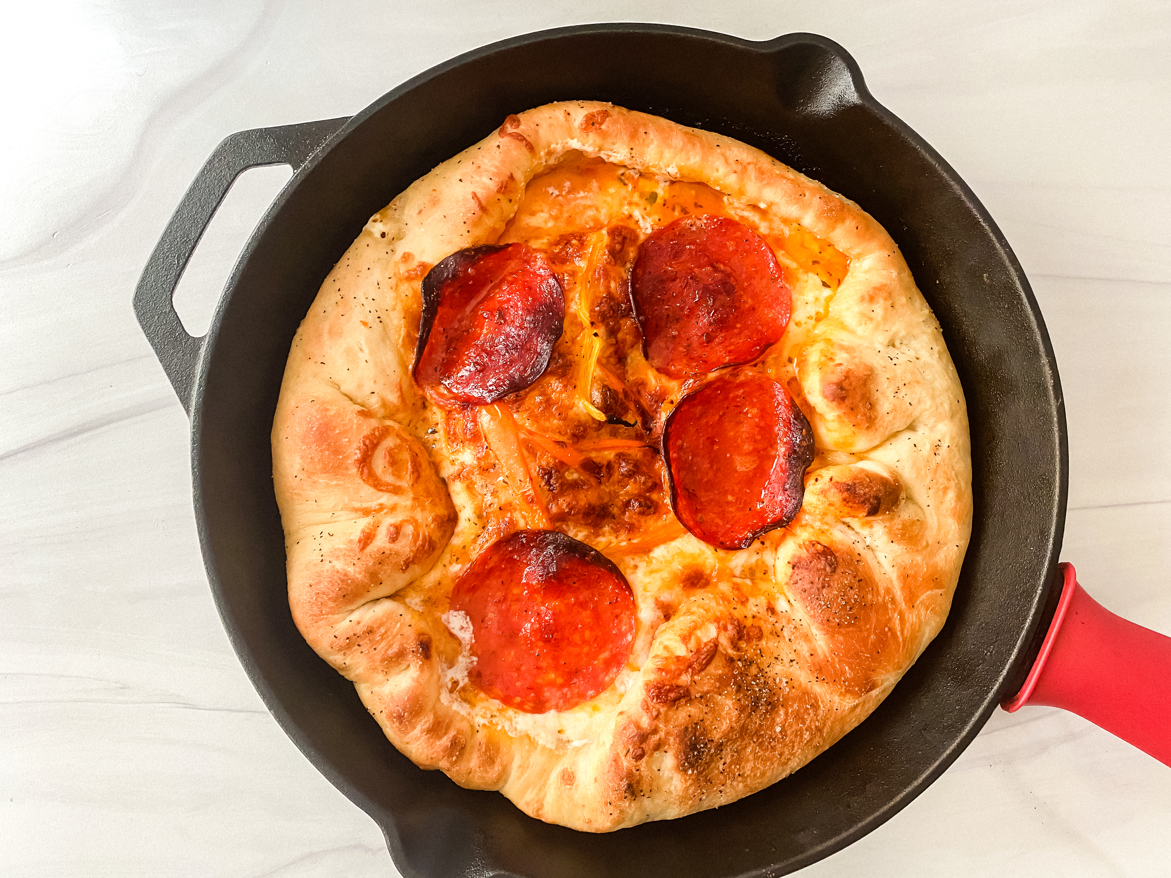 Hot and Ready Stuffed Crust Cast Iron Pizza