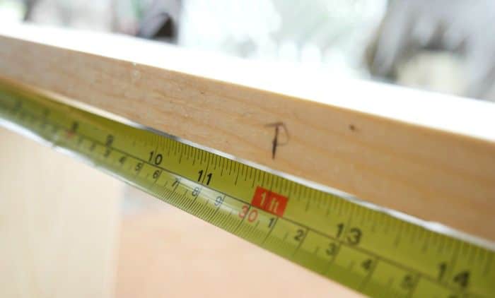 measure-the-center-of-the-box-top - Copy