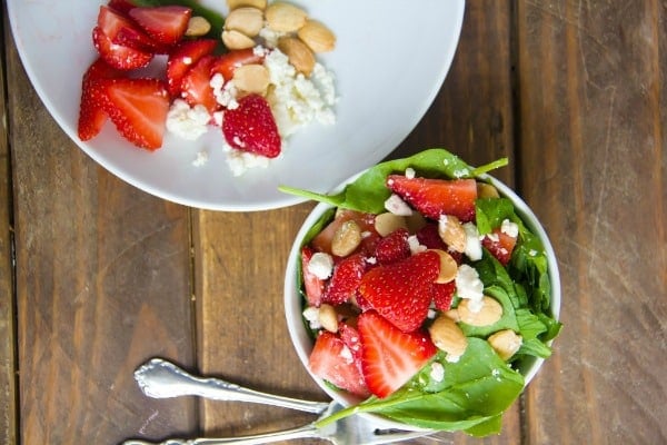 Strawberry-Salad-with-Almonds-and-Feta