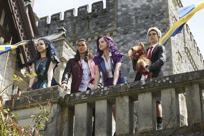DESCENDANTS - Day 17. (Disney Channel/Jack Rowand) SOFIA CARSON, BOOBOO STEWART, DOVE CAMERON, CAMERON BOYCE