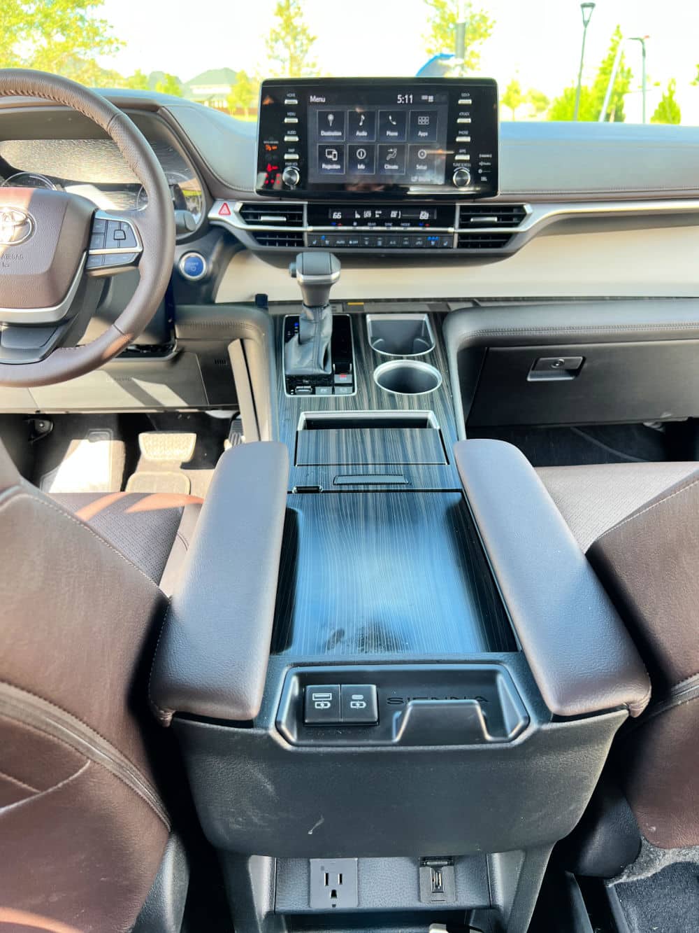 2022 Toyota Sienna Hybrid