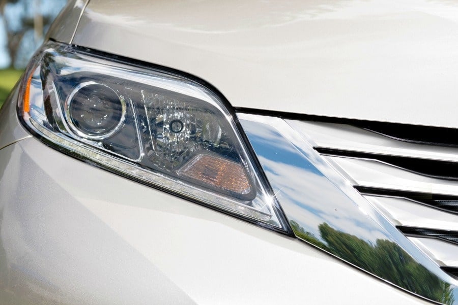 Toyota Sienna Headlamps