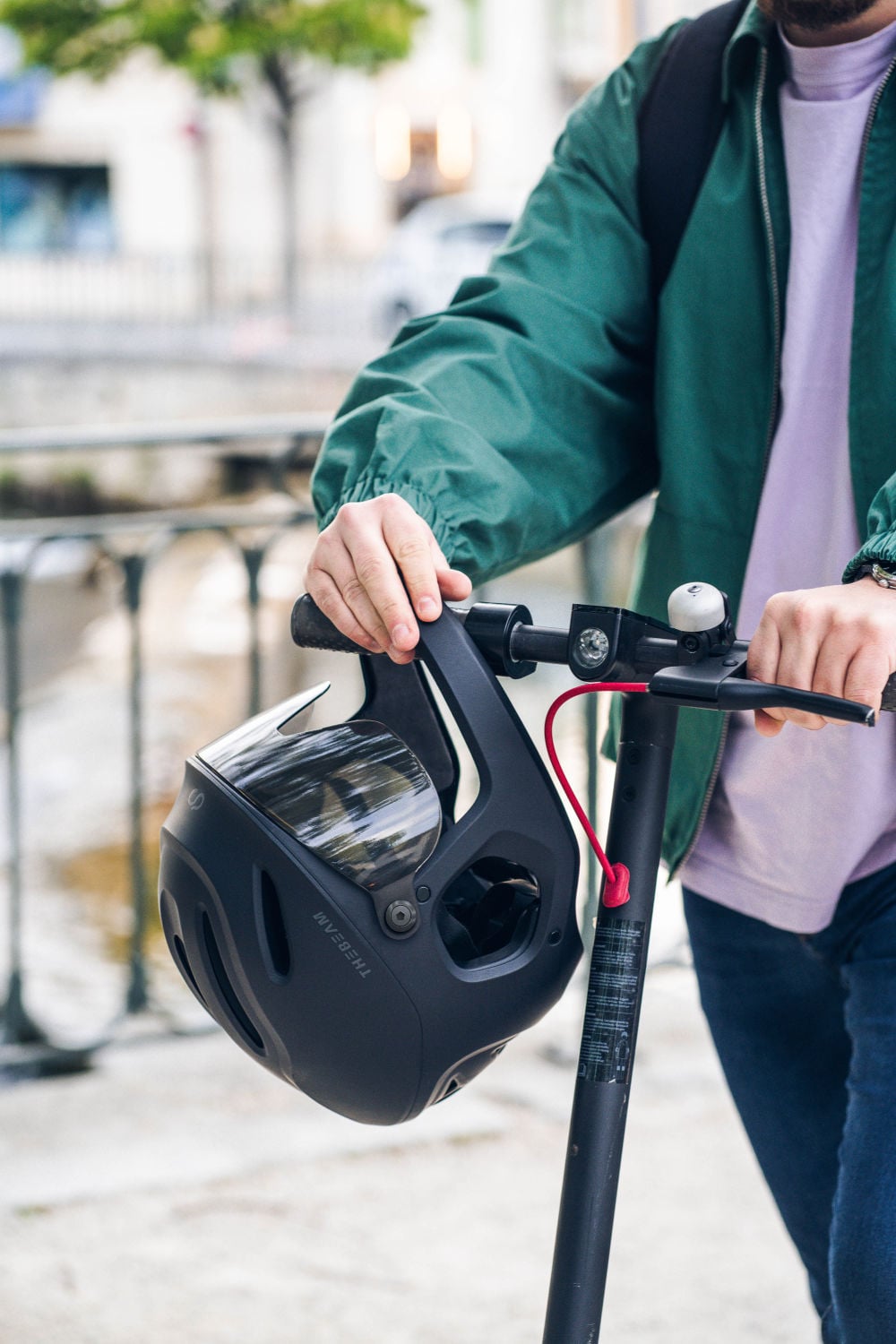 Get full protection for your noggin with a Virgo Full Face Helmet!