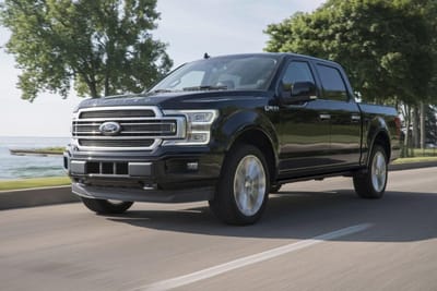 Thanks to the addition of a high-output 3.5-liter EcoBoost® V6 engine, the 2019 Ford F-150 Limited is the most powerful light
