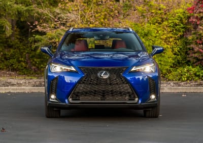 2021 Lexus UX 250h and Lexus Mobile Collision Assistance Service