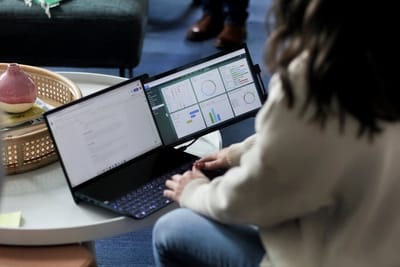 Boost Your Productivity and Entertainment with a Second Monitor for Your Laptop