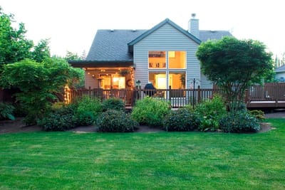 6 Landscaping Ideas to Create an Enchanting Outdoor Space