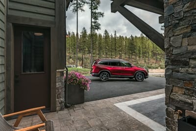 4 Things You Should Know Before Buying a Car