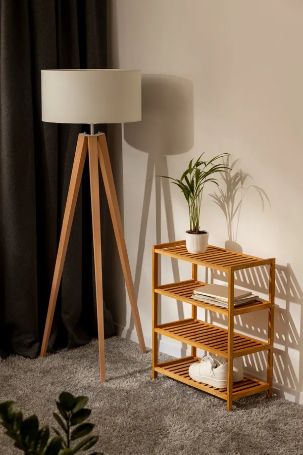 How to choose a floor lamp