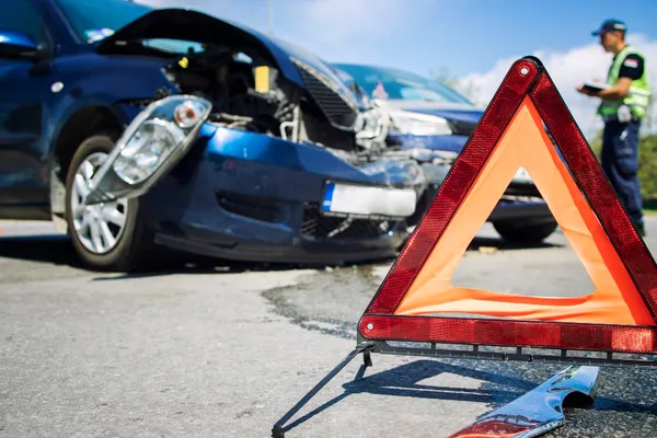 The 5 Things You Want to See from Your Highway Crash Lawyer