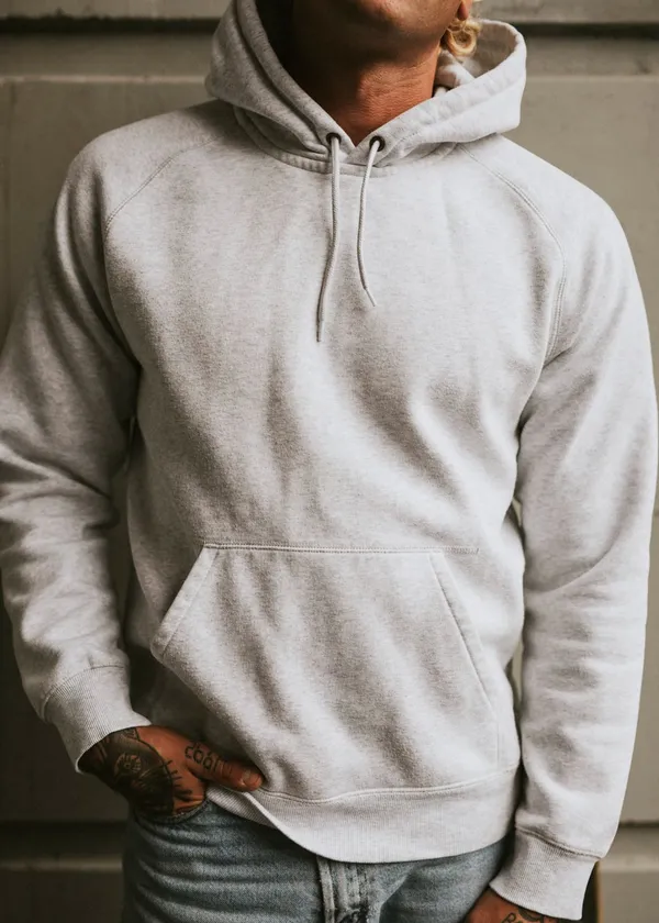 Free photo alternative man in a white hoodie