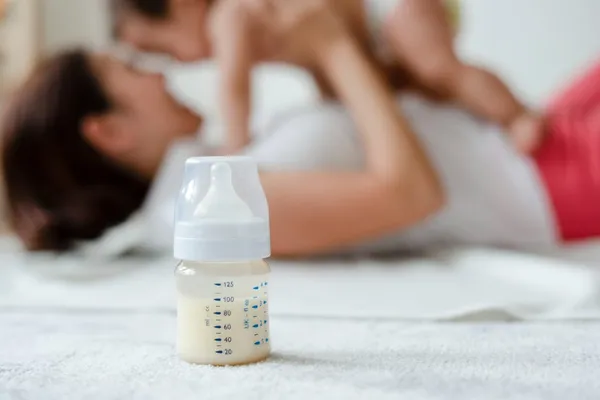 3 Signs Your Baby Needs A New Formula