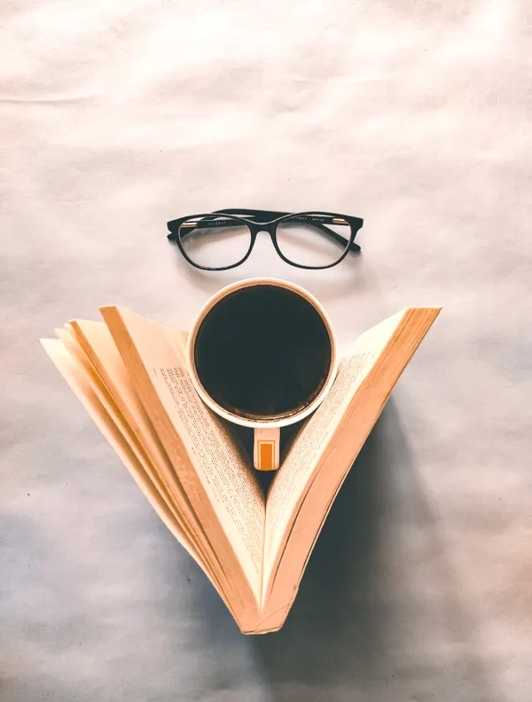 7 Great Gifts Your Bookish Dad Will Surely Love