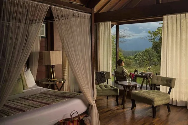 Why would you prefer to book a room in Bandipur Resorts?