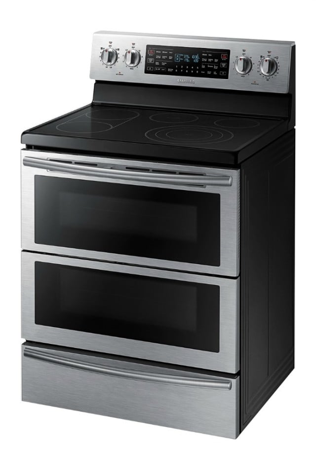 Best Buy Showcases Innovative and Modern with New Samsung Kitchen