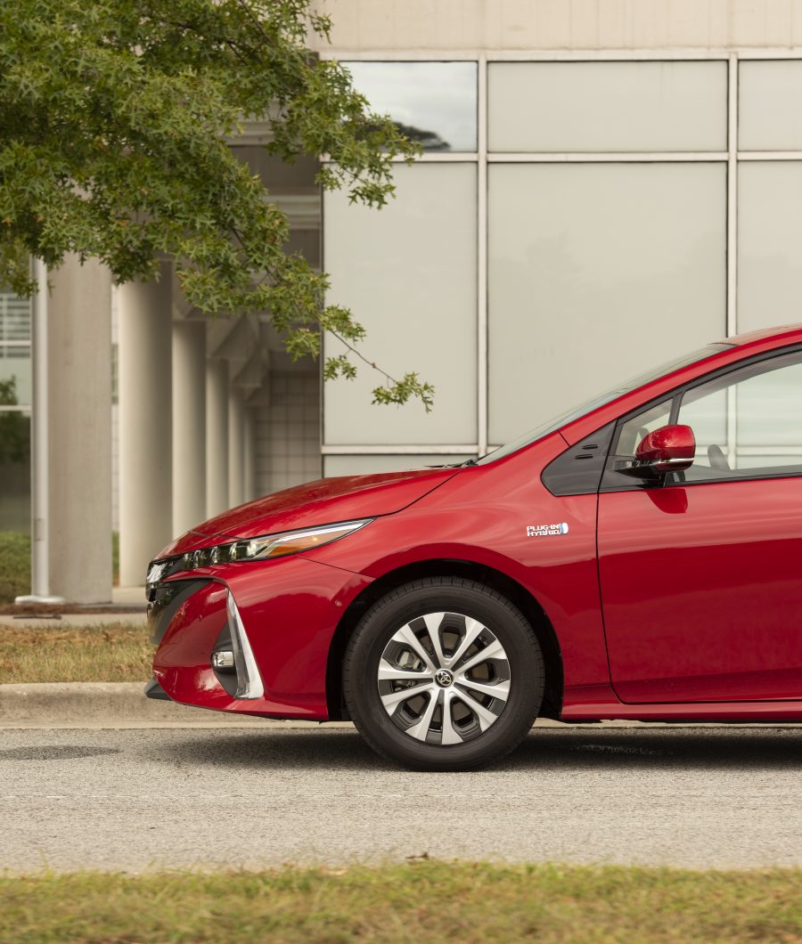 Prius Prime, 2020 Toyota Prius Prime Takes Hybrid Up a Notch, Days of a Domestic Dad
