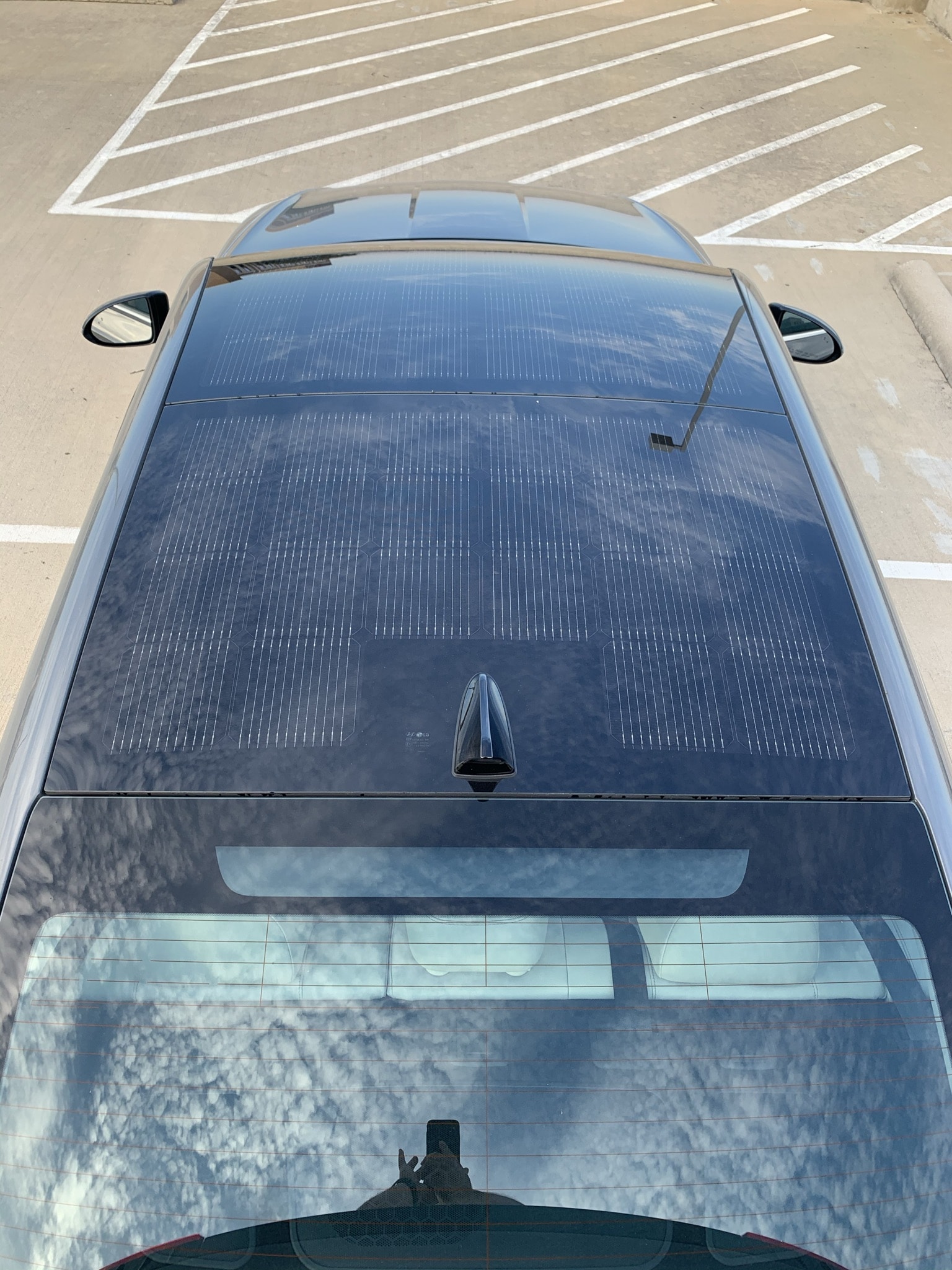 Sonata Hybrid, The Sonata Hybrid Has a Solar Roof, Days of a Domestic Dad