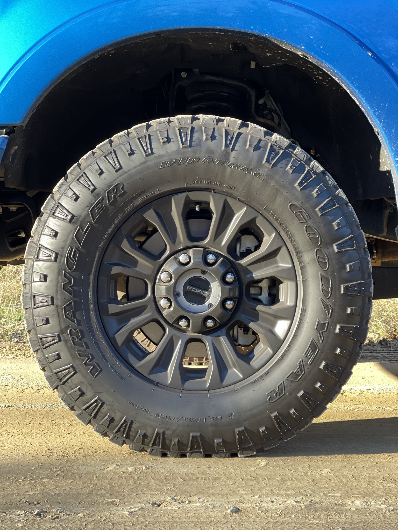 Ford F250 Super Duty Tremor wheel